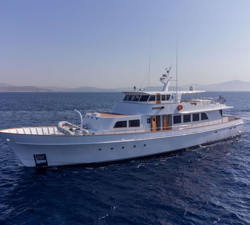 Explorer Superyacht VOYAGER (ex ABSINTHE) back in charter. — Yacht